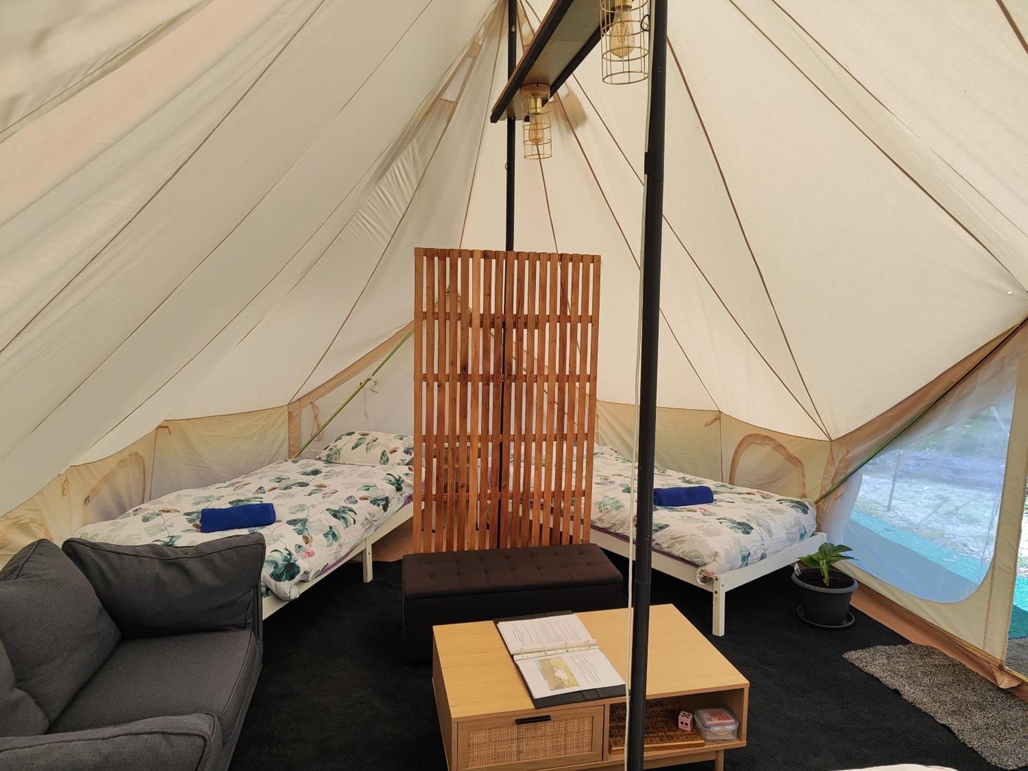 Glamping At Zeehan Bush Camp المظهر الخارجي الصورة